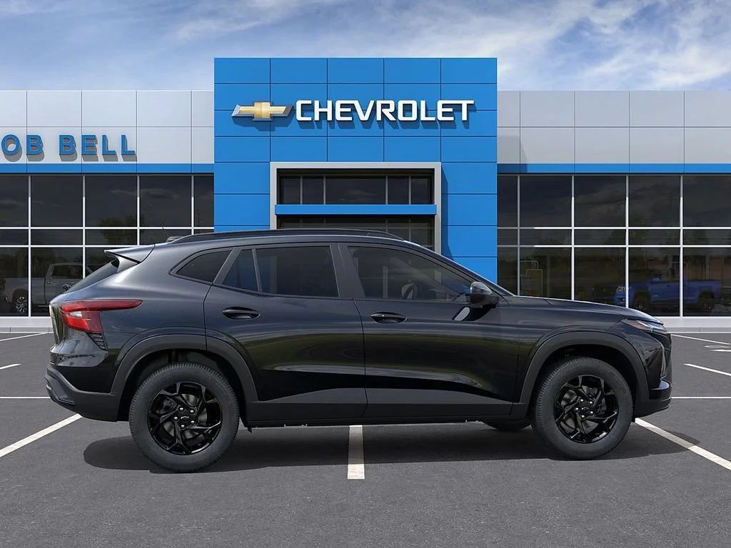 New 2026 Mosaic Black Metallic Chevrolet LT image 5