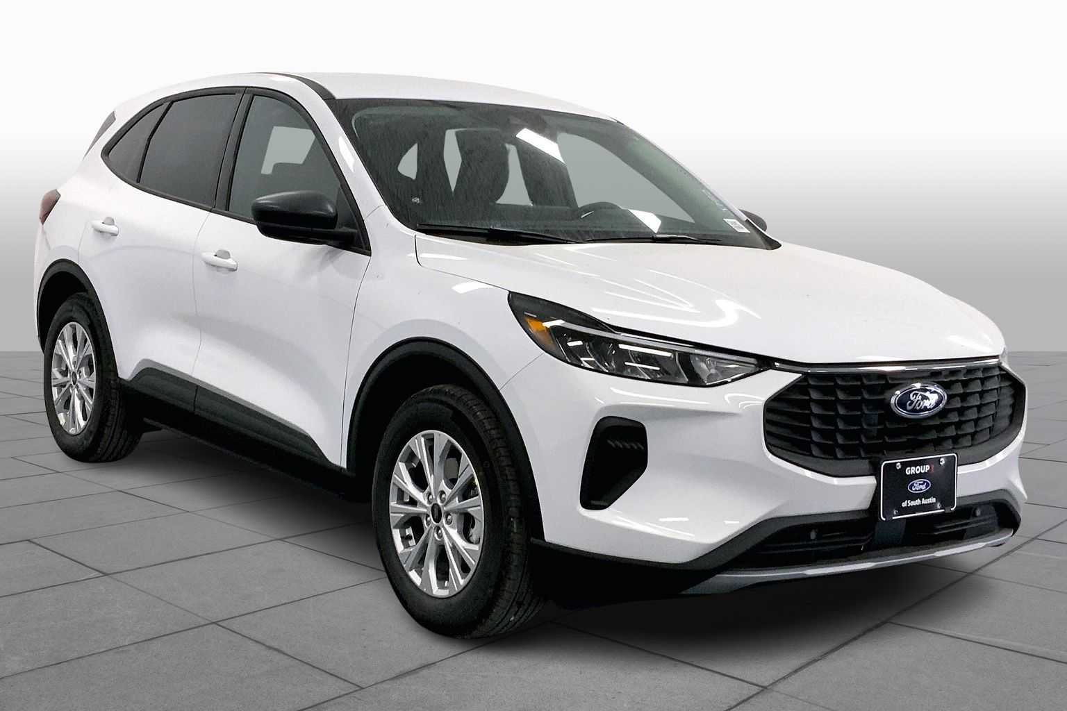 New 2026 Oxford White Ford Active® image 2