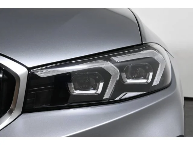 New 2026 Skyscraper Grey Metallic BMW 330i xDrive image 11