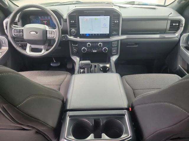 Used 2025 Blue Ford XLT image 14