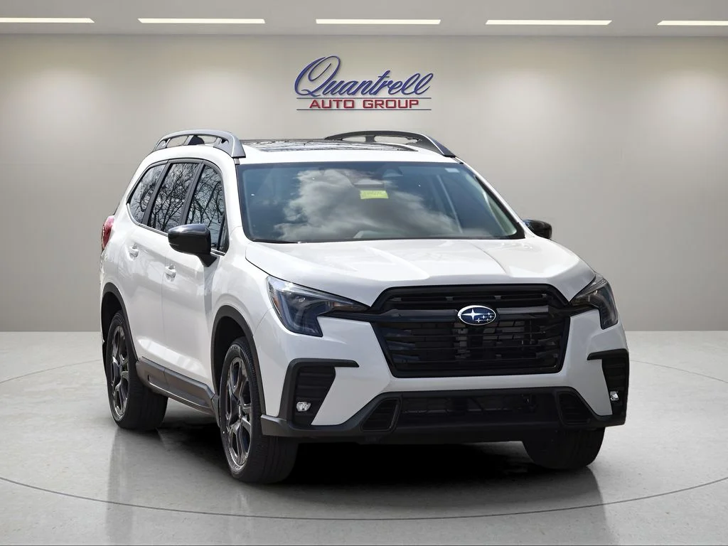 New 2026 CRYSTAL WHITE PEARL Subaru Onyx Edition Touring 7-Passenger image 2