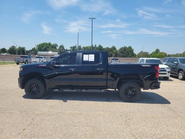 Used 2019 Black Chevrolet Custom Trail Boss image 3