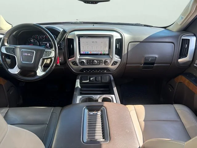 Used 2018 Red GMC SLT image 16