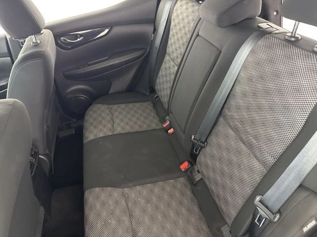 Used 2021 Gray Nissan SV image 24