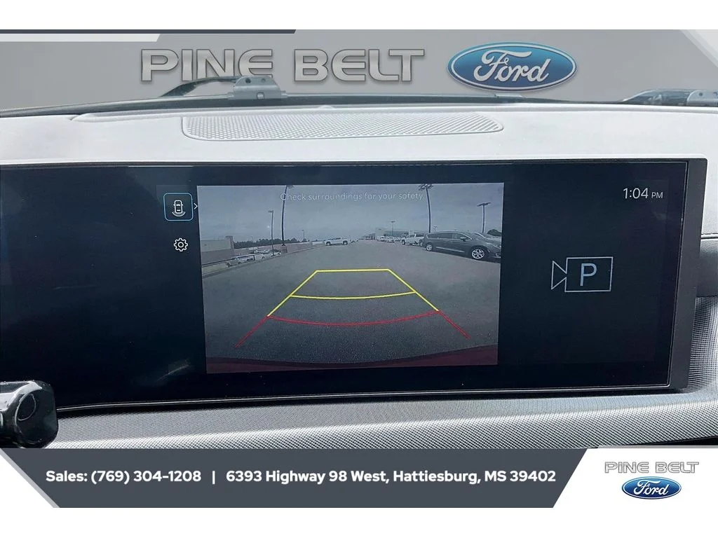 Used 2025 Ultimate red Hyundai SEL image 16