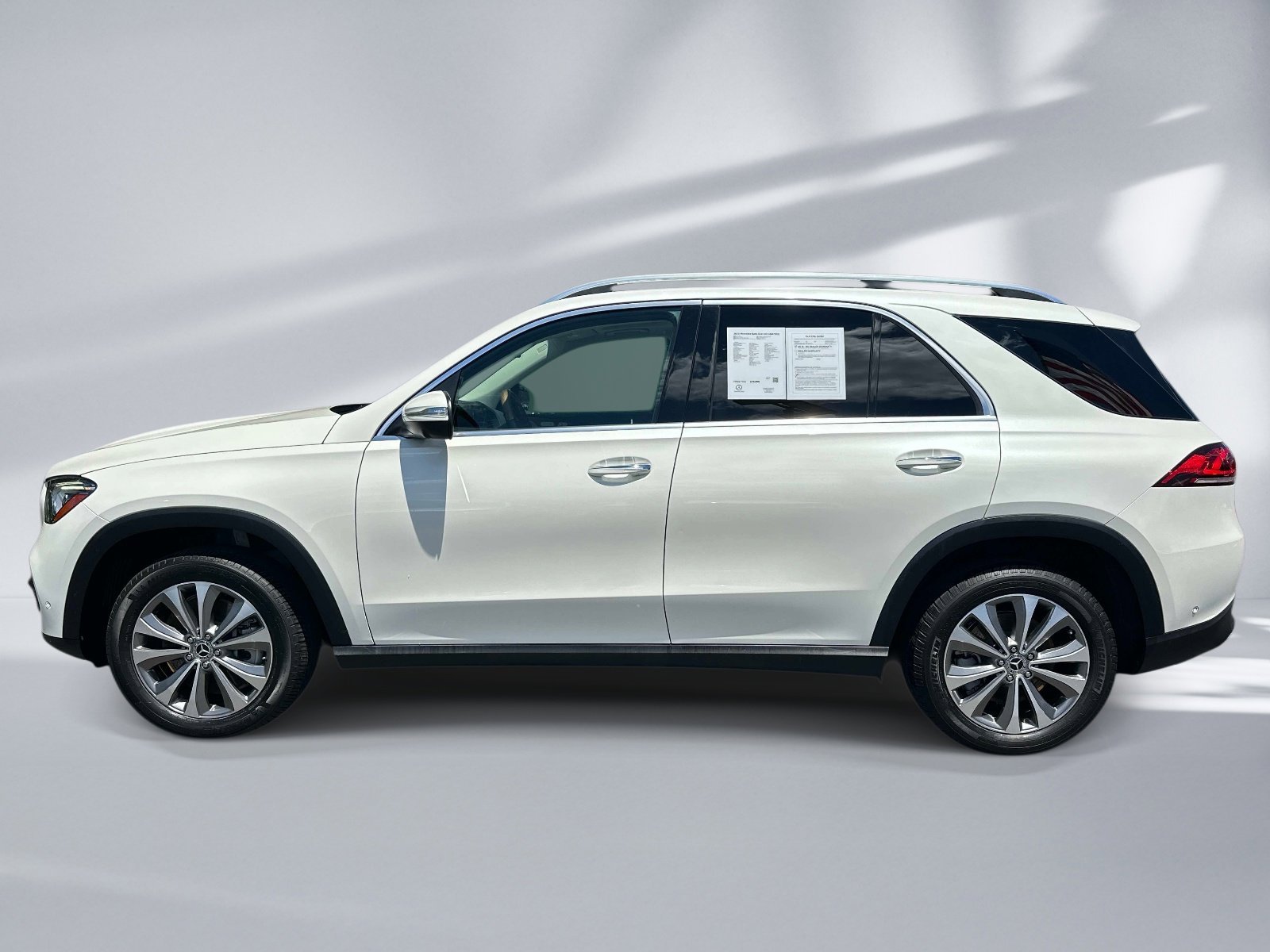 Used 2020 designo Diamond White Bright Mercedes-Benz GLE 450 image 2