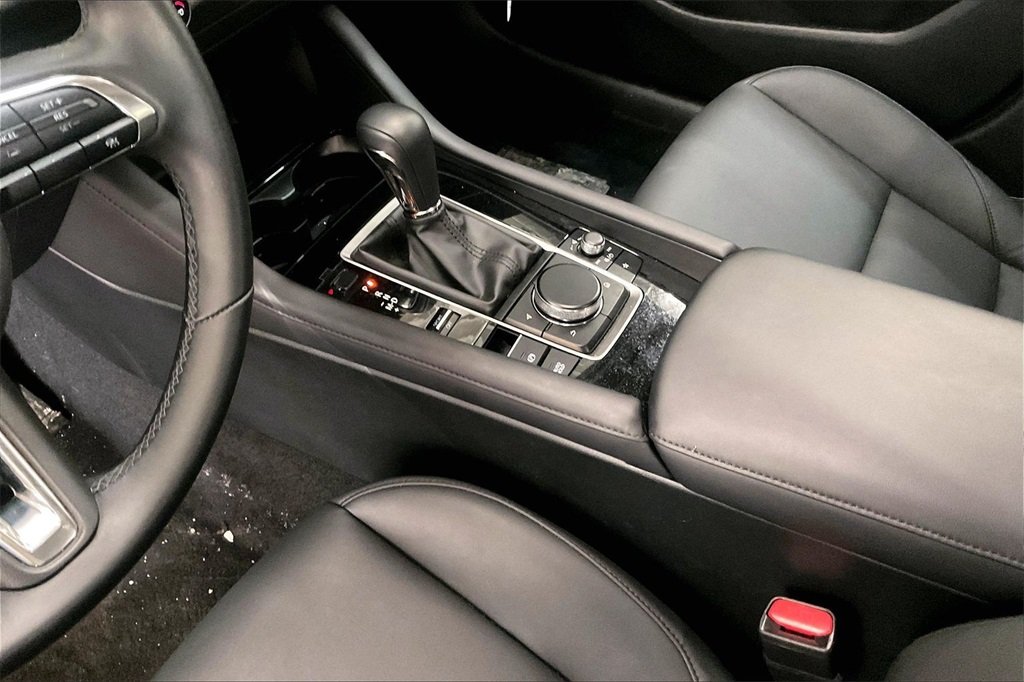 2025 MAZDA MAZDA3 - Image 16