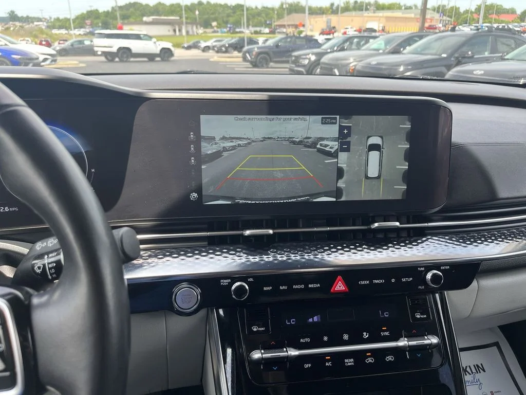 Used 2023 Gray Kia SX Prestige image 19