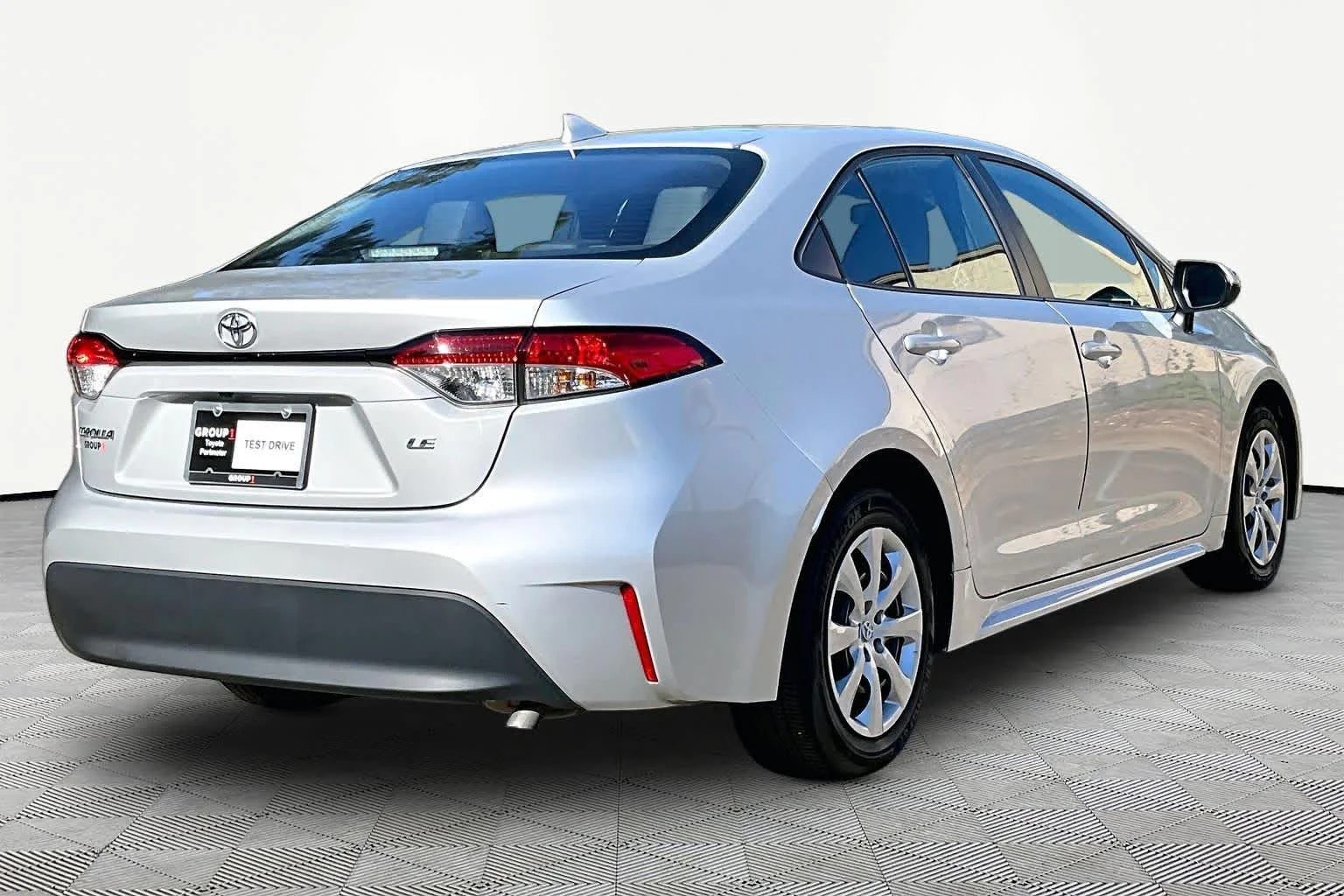 Used 2025 Classic Silver Metallic Toyota LE image 13