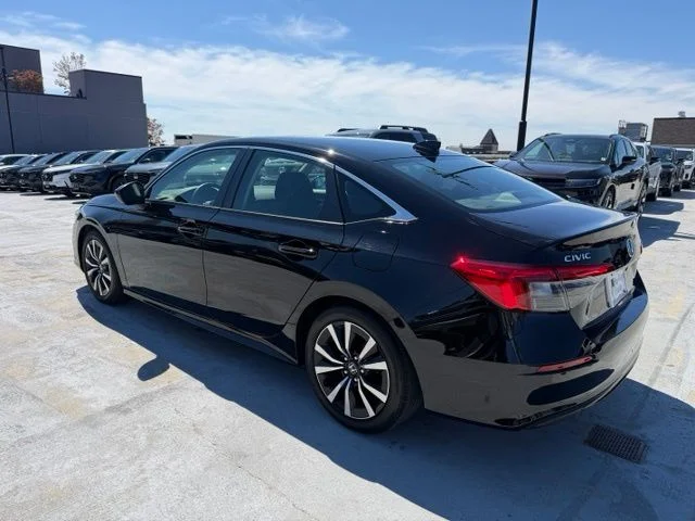 Used 2024 Black Honda EX image 5