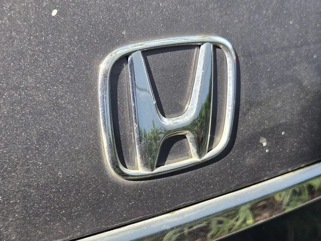 Used 2017 Gray Honda EX-L image 10