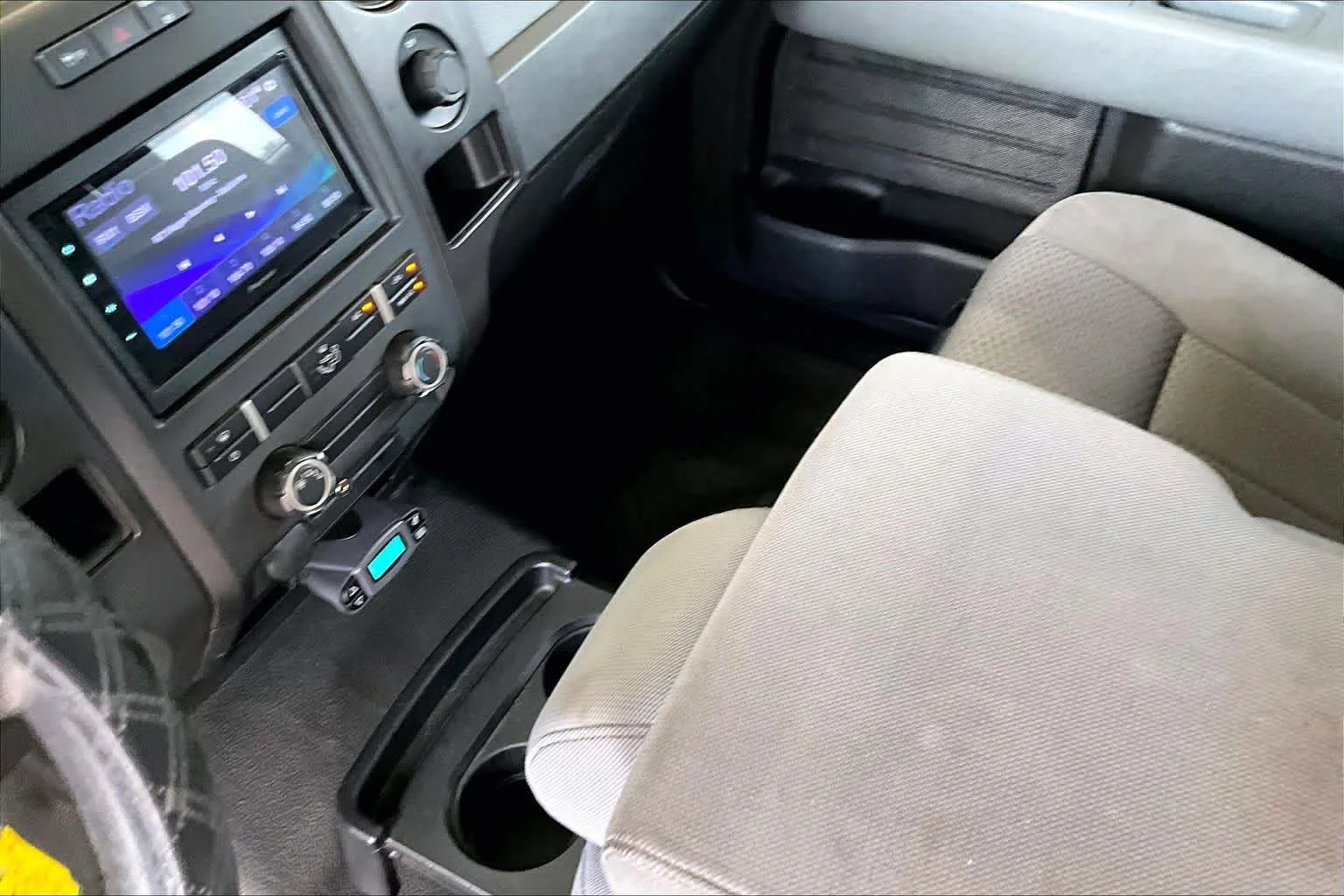 Used 2014 Oxford White Ford XL image 15