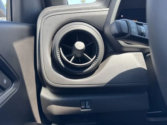 New 2026 White Chevrolet Trail Boss image 29