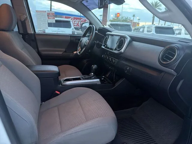 Used 2023 White Toyota SR5 image 27