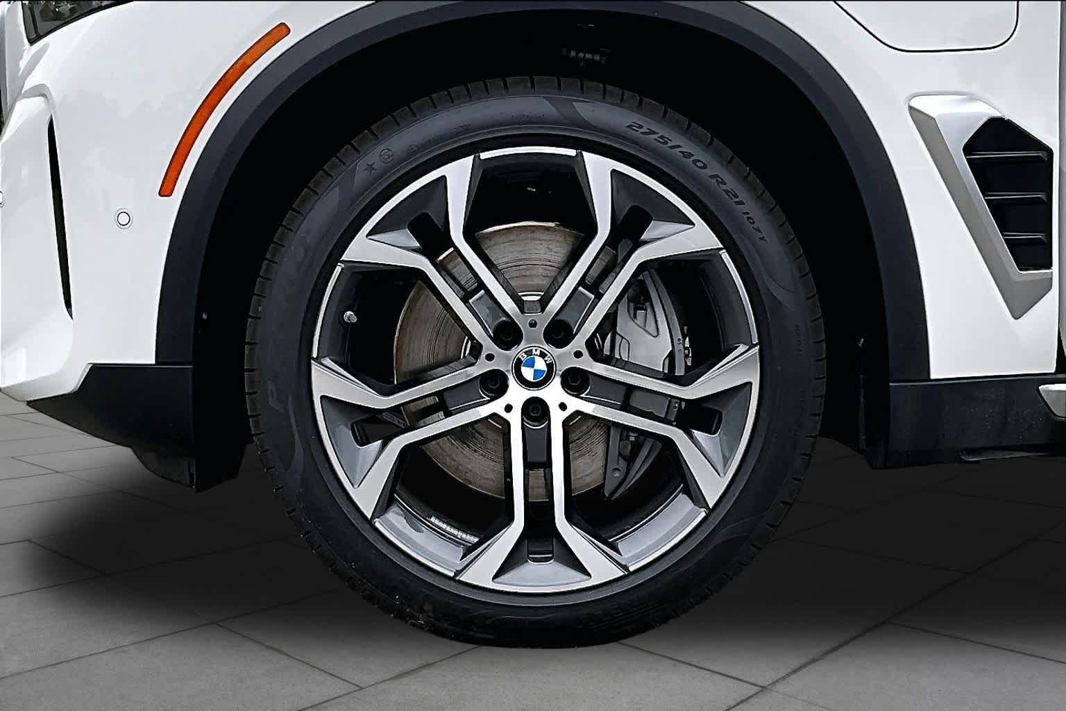 New 2026 Alpine White BMW xDrive50e image 11