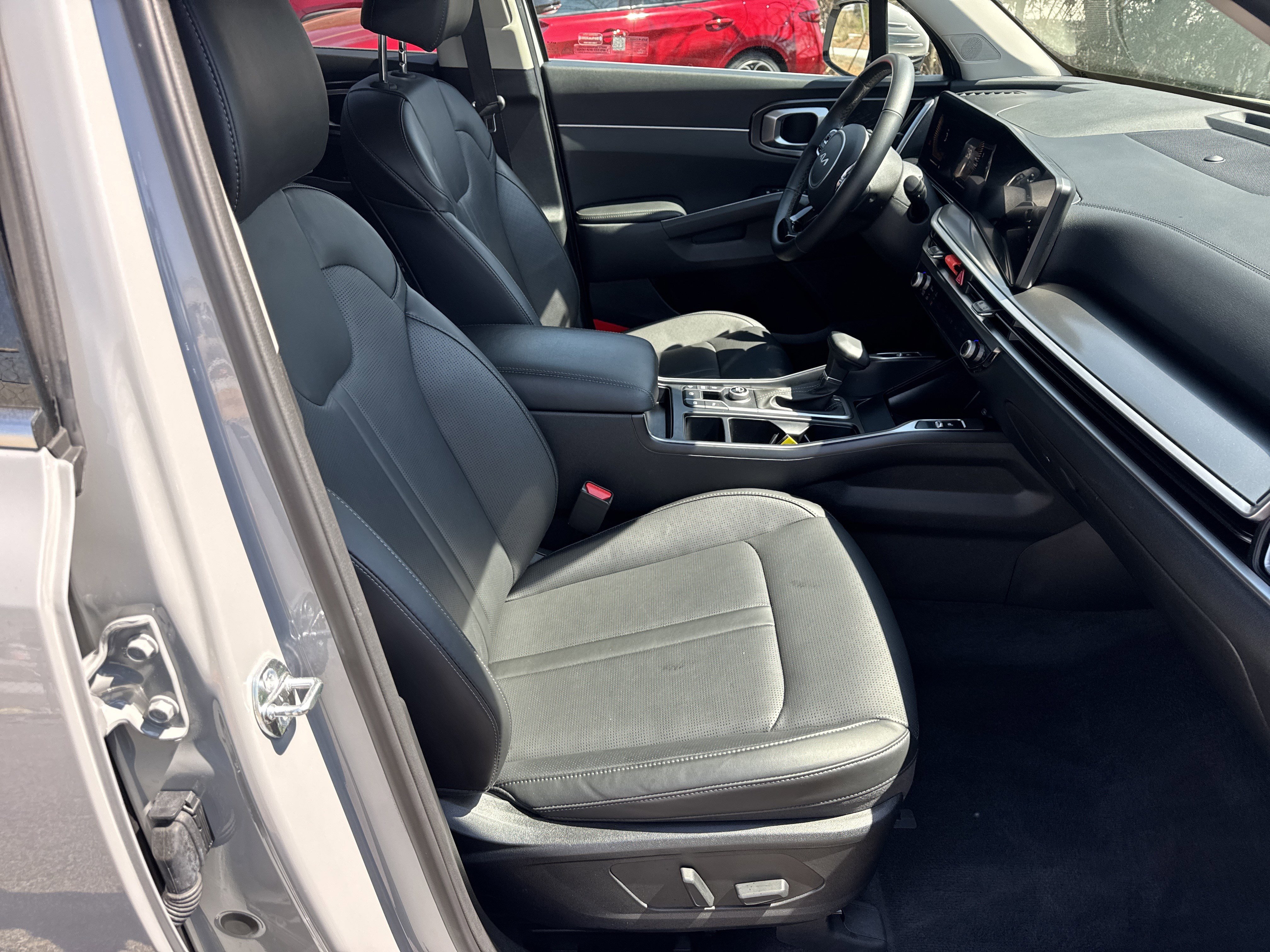 Certified Used 2025 Wolf Gray Kia EX image 13