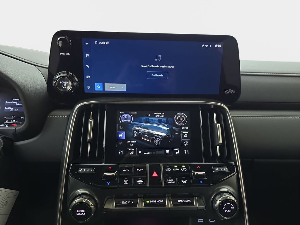 2025 Lexus LX 700h Luxury - Photo 20