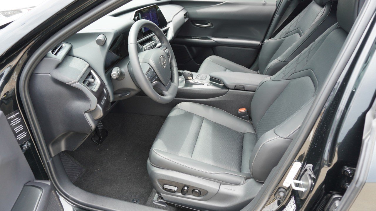 Certified Used 2026 Black Lexus UX 300h Premium image 13