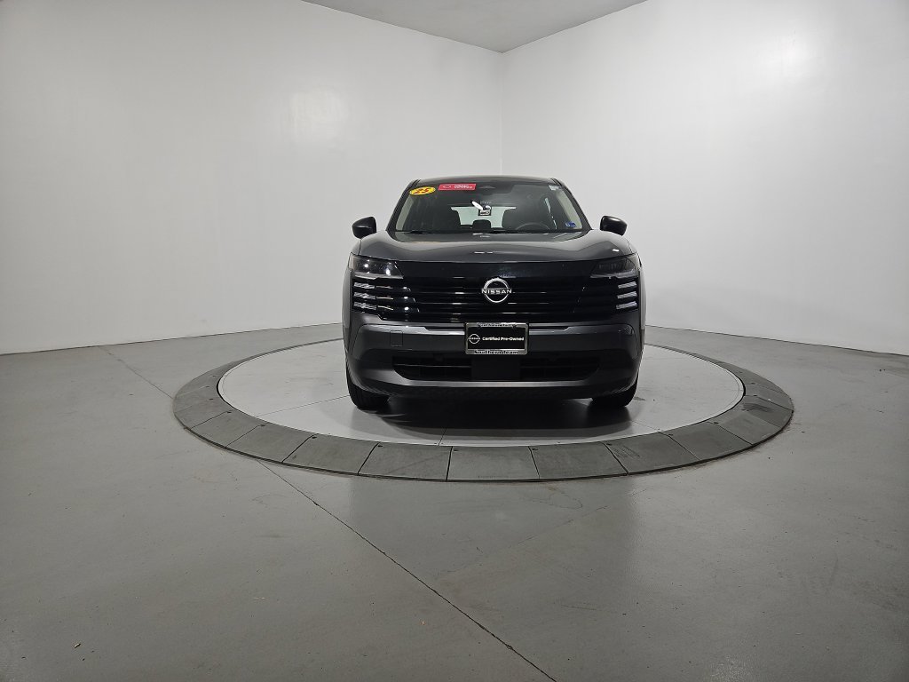 Used 2025 Gray Nissan S image 10