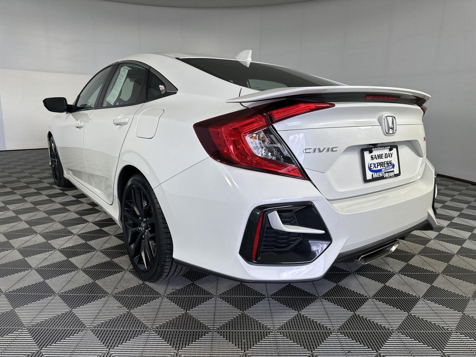 Used 2020 Platinum White Pearl Honda SI image 5