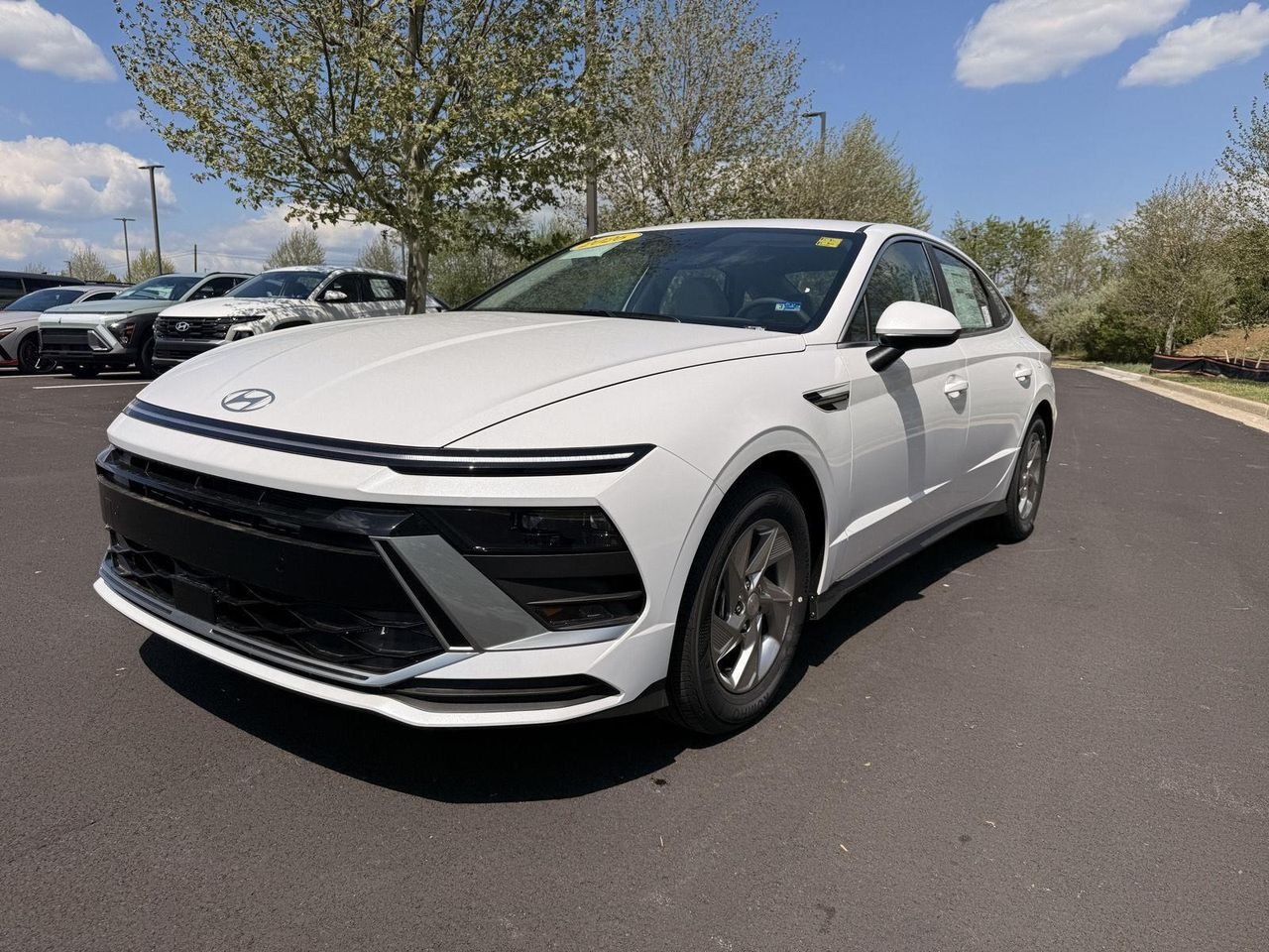 2026 Hyundai Sonata SE - Photo 2