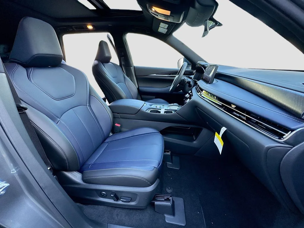Certified Used 2026 Gray INFINITI SPORT image 32