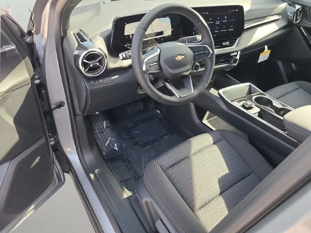 New 2027 Sterling Gray Metallic Chevrolet LT image 20