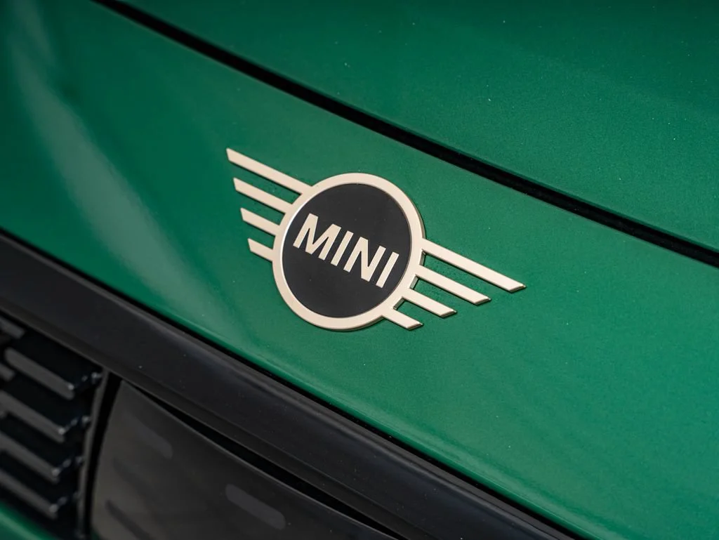 New 2027 British Racing Green MINI Iconic image 12