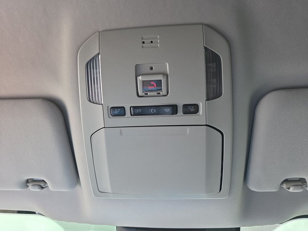 2020 Toyota Highlander L - Photo 28