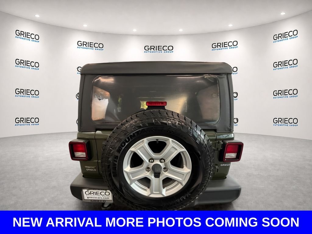 Used 2022 Green Jeep Unlimited Sport S image 6