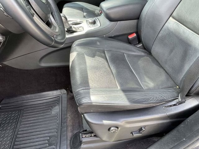 Certified Used 2018 Granite Crystal Clearcoat Metallic Jeep Overland image 8