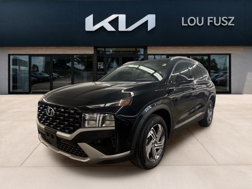 Used 2023 Black Hyundai SEL image 1
