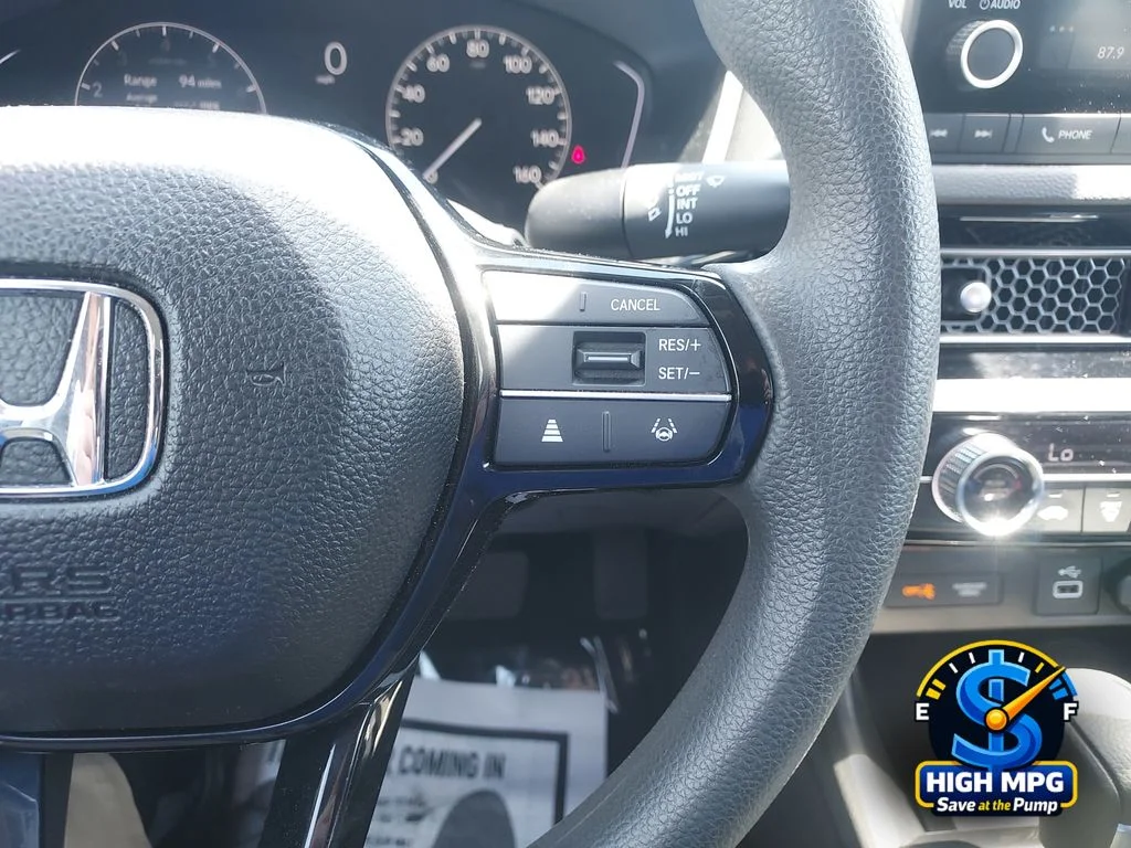 Used 2023  Honda LX image 16