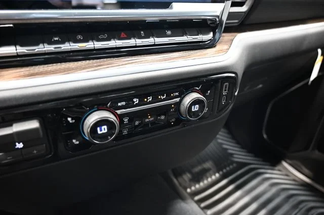 2026 Chevrolet Silverado 1500 LT - Photo 18