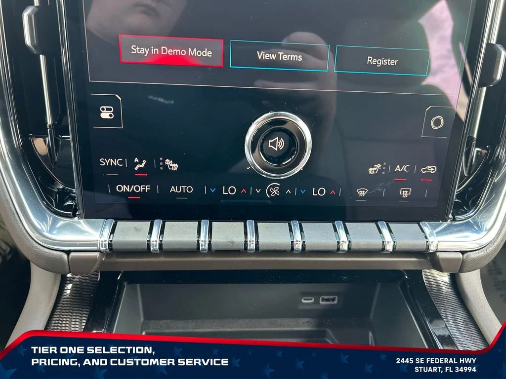 2026 GMC Yukon XL Elevation - Photo 24