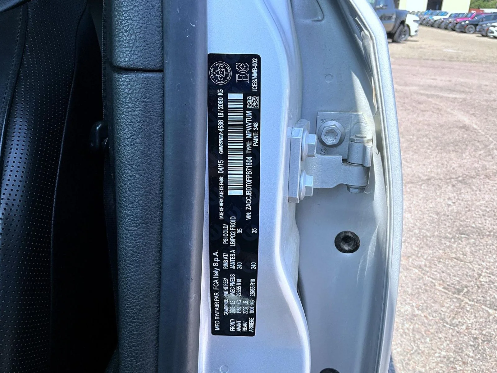 Used 2015 Silver Jeep Limited image 25