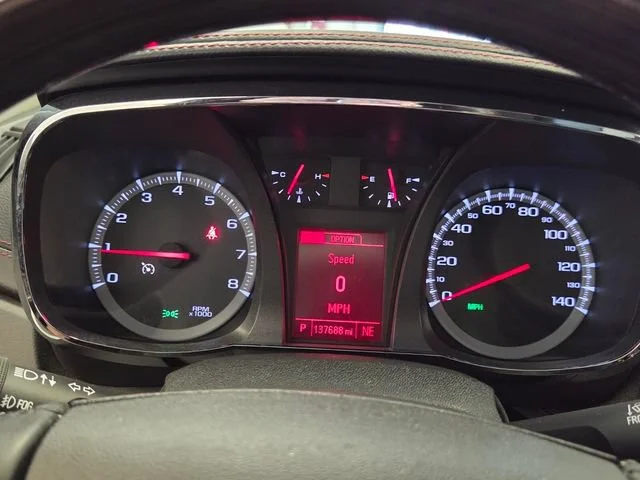 Used 2015 CRYSTAL RED TINTCOAT GMC Denali image 33