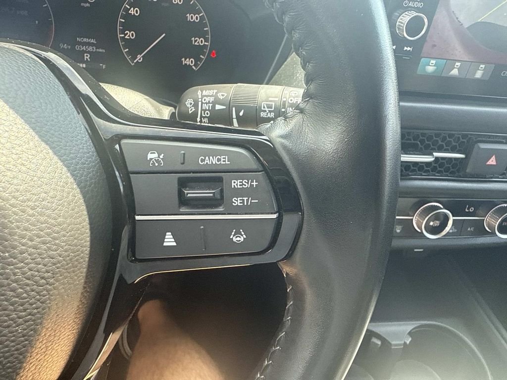 Used 2025 Red Honda EX-L image 29