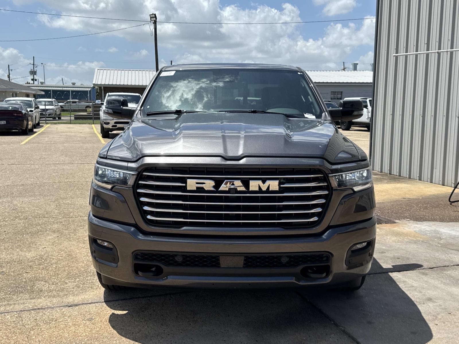 New 2026 Granite Crystal Metallic Clear-Coat Exterior Paint RAM Laramie image 2