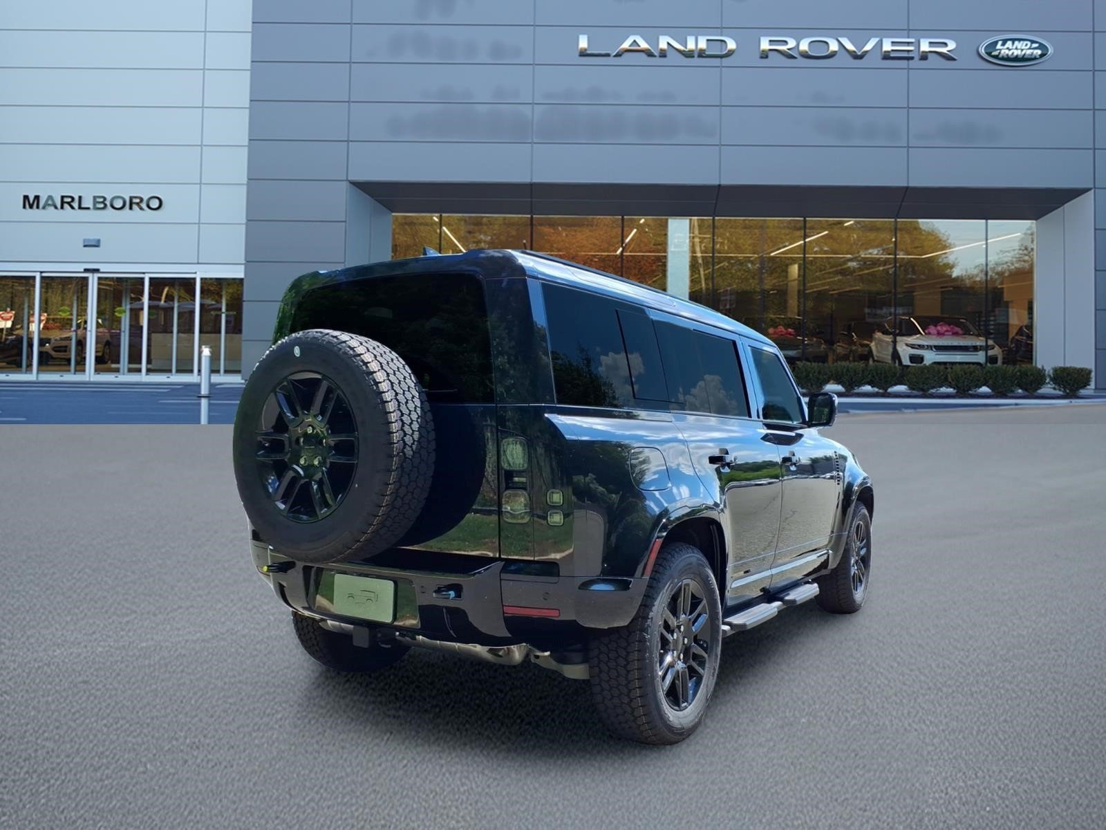 New 2026 Santorini Black Land Rover 110 X-Dynamic SE image 2