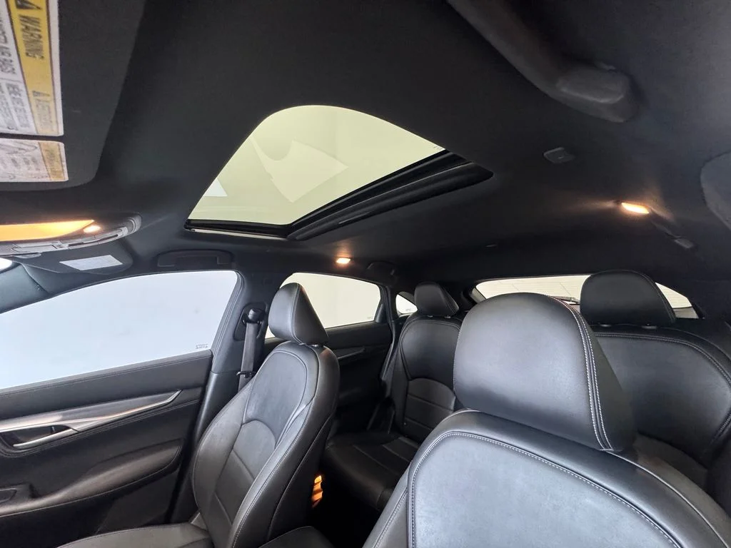 Certified Used 2022 Black INFINITI LUXE image 17