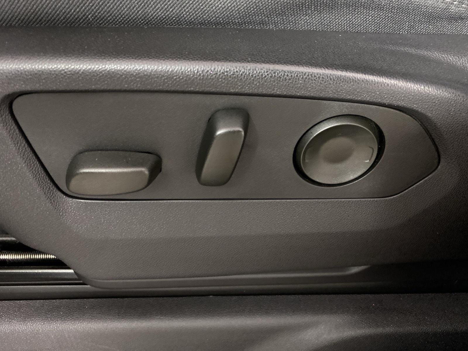 Used 2024 Slate Grey Metallic Chevrolet Custom image 18
