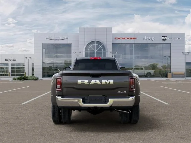 New 2026 Granite Crystal Metallic Clear-Coat Exterior Paint RAM Tradesman image 33