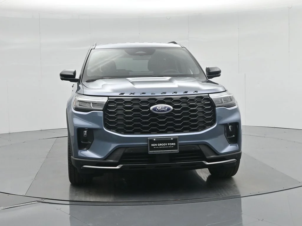 New 2026 Vapor Blue Metallic Ford ST-Line image 57