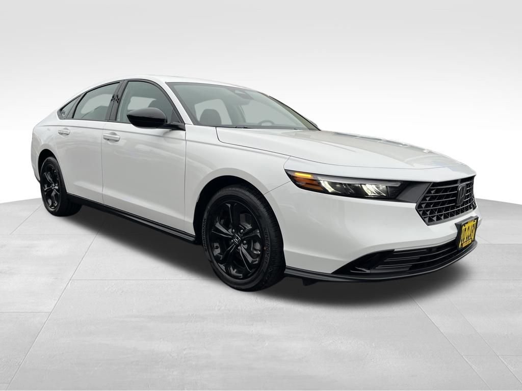 2025 Honda Accord SE - Photo 9