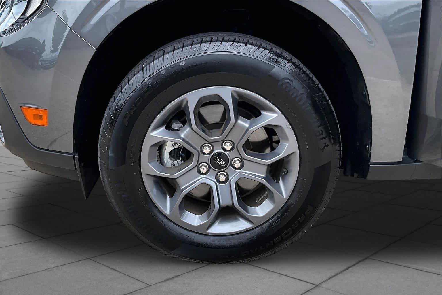 Used 2025 Carbonized Gray Metallic Ford XLT image 11