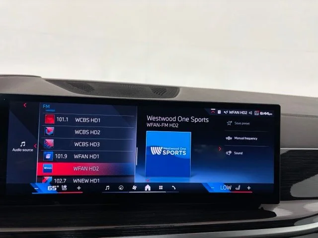 Certified Used 2025 Black Sapphire Metallic BMW M60i image 15