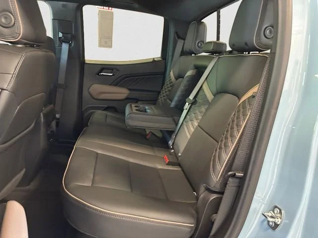 New 2026 Glacier Metallic GMC Denali image 14