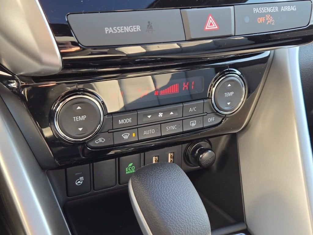 2026 Mitsubishi Eclipse Cross SEL - Photo 25