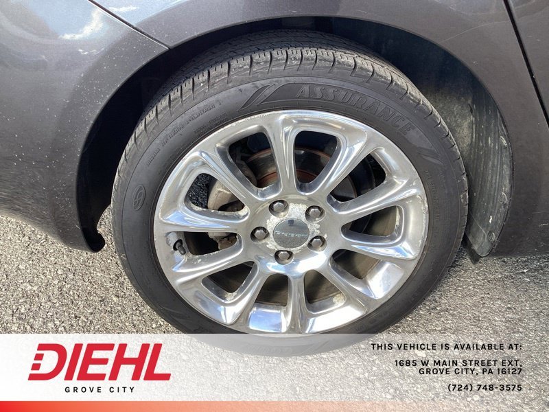 Used 2016 Gray Dodge Limited image 9